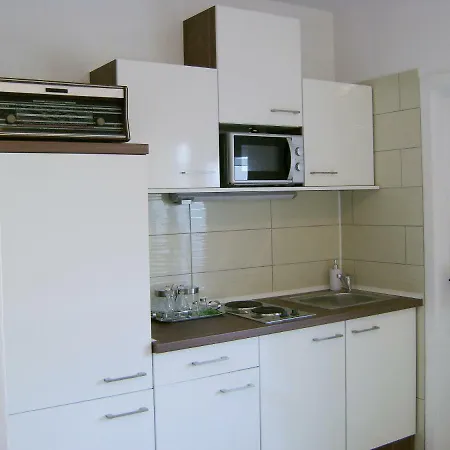 Veronica Апартаменты *