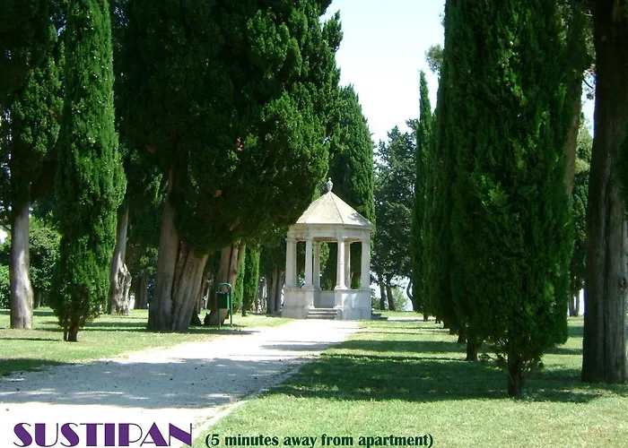 Veronica Apartament *